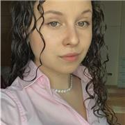 Sono disponibile per affiancare bambini e ragazzi come aiuto compiti.